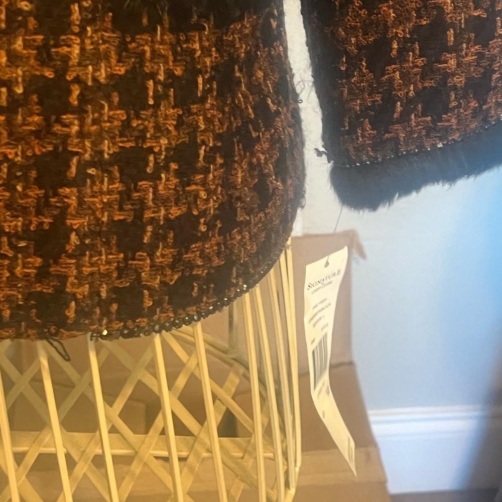 Beautiful Larry Levine Signature Jacket Size (12).